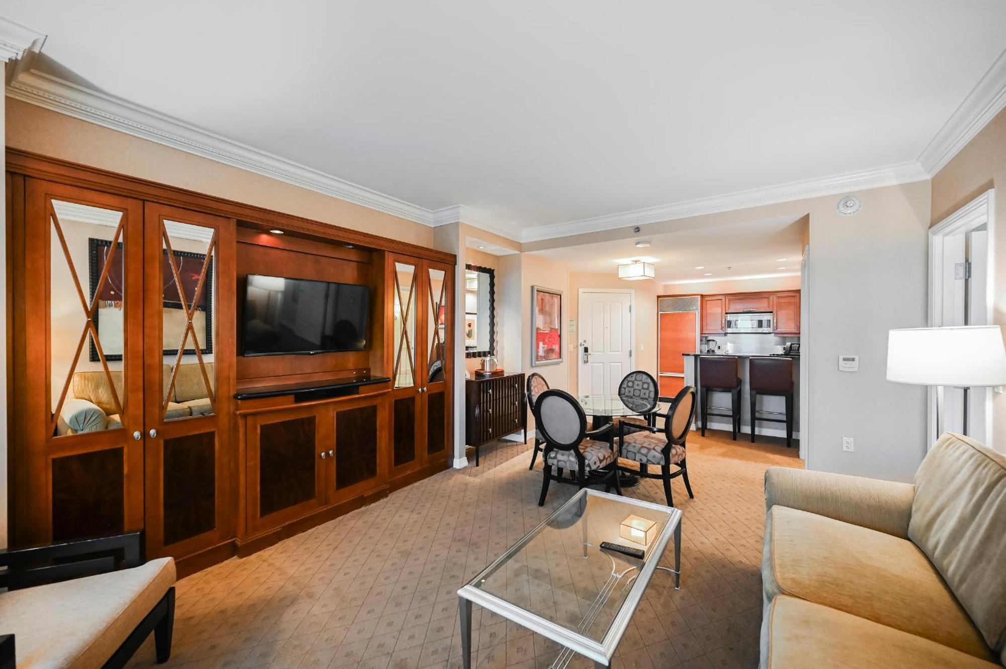 Stripviewsuites At Signature Las Vegas Room photo